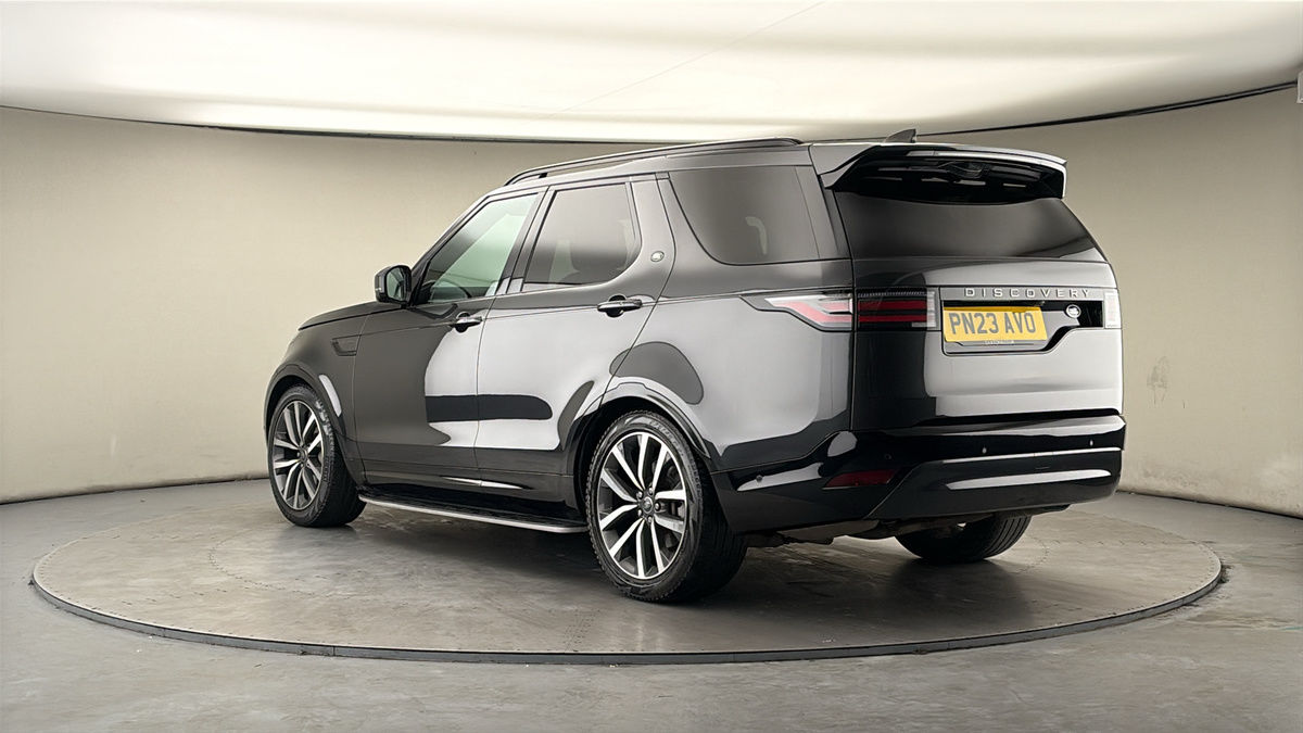Land Rover Discovery Image 2