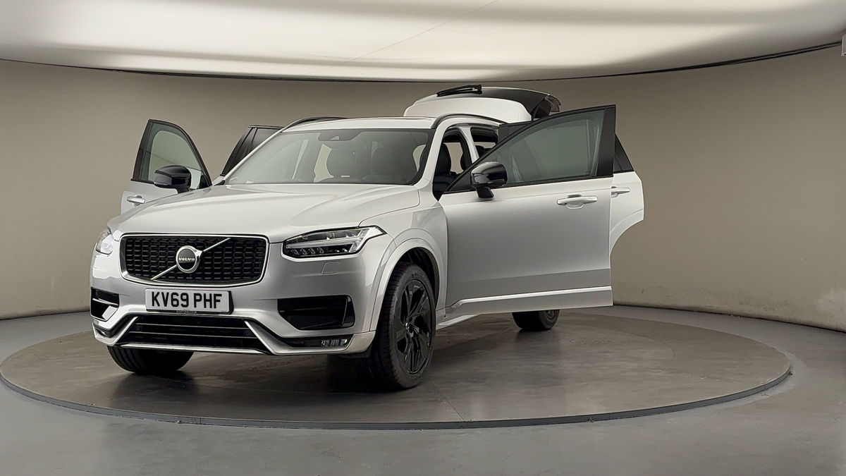 More views of Volvo XC90