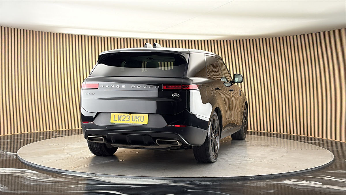 More views of Land Rover Range Rover Sport