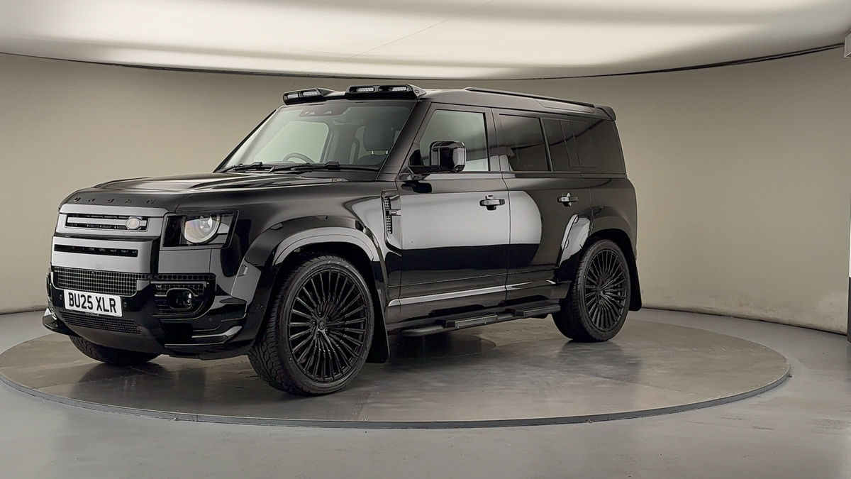 Land Rover Defender 110 Urban Image 20
