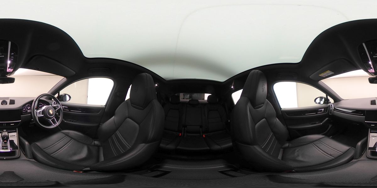 More views of Porsche Cayenne