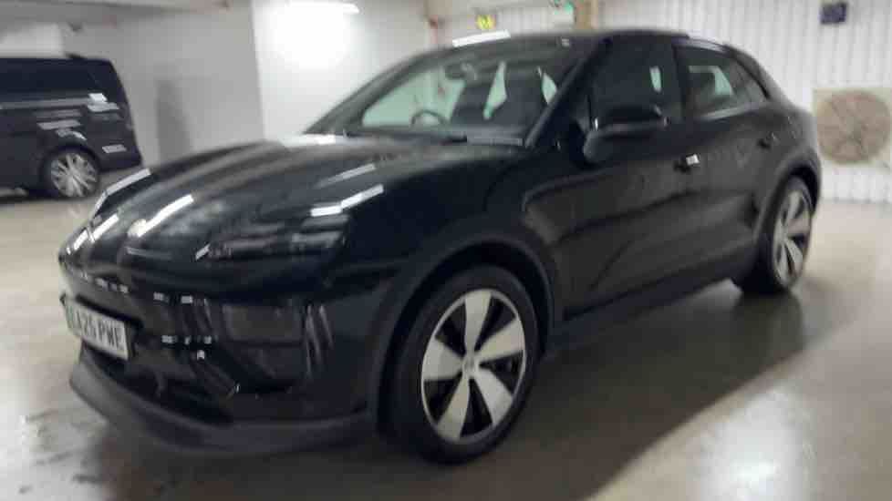 More views of Porsche Macan