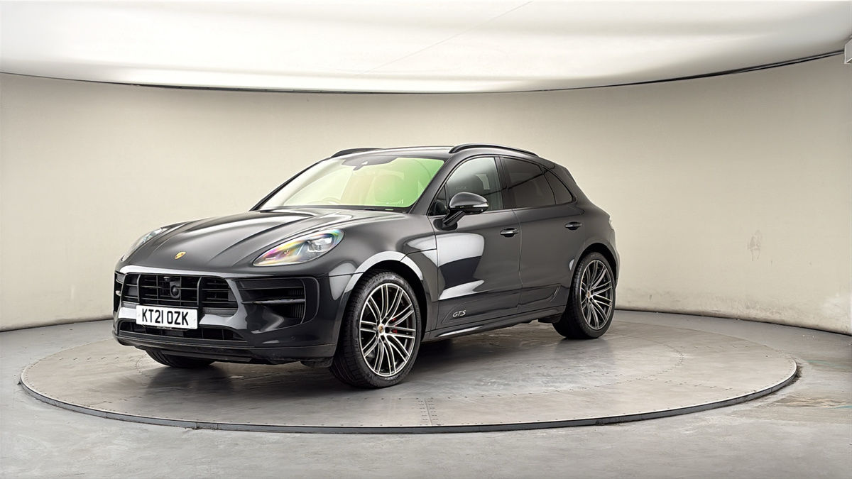 More views of Porsche Macan