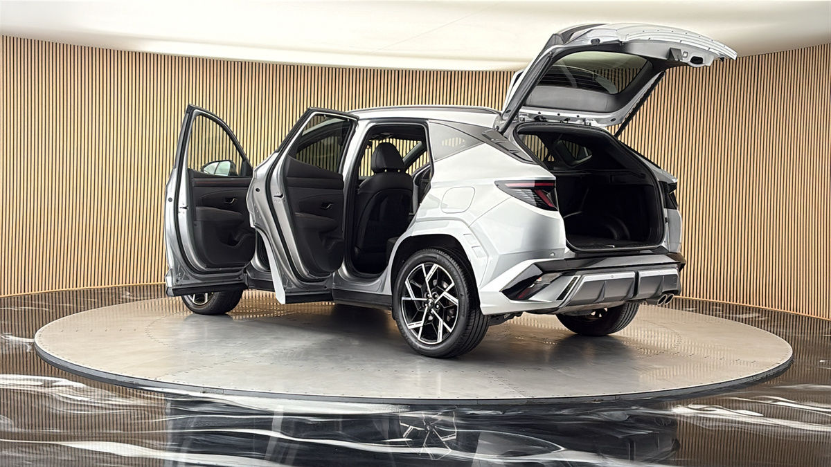 More views of Hyundai TUCSON