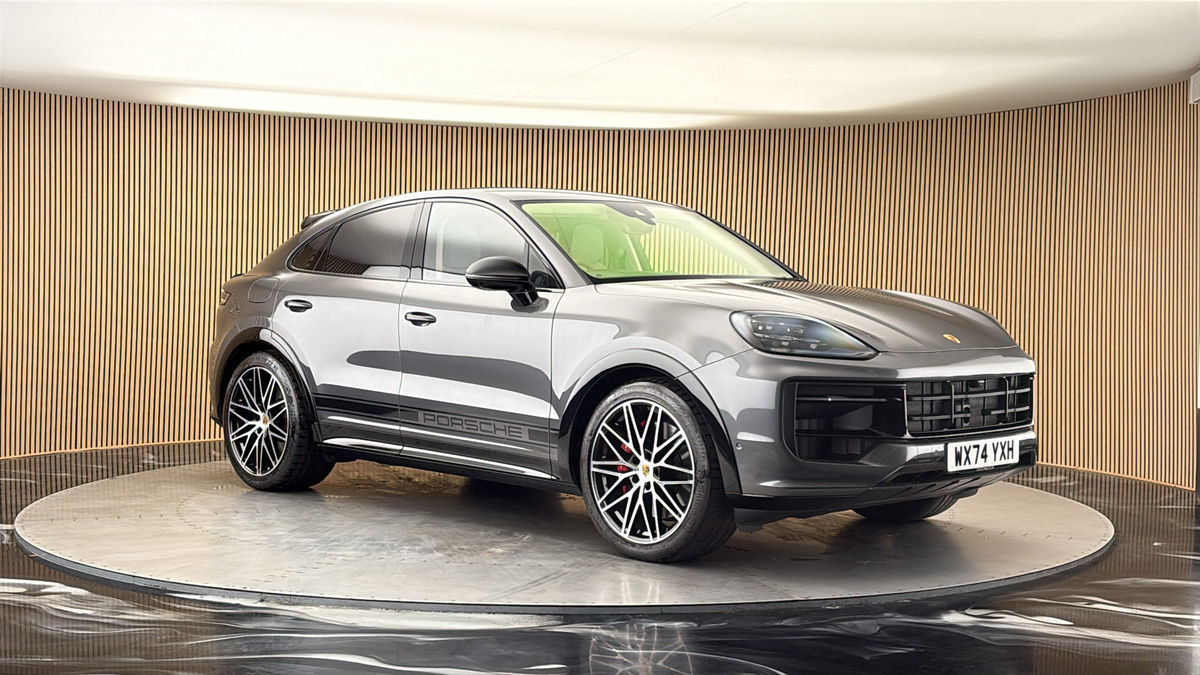 More views of Porsche Cayenne