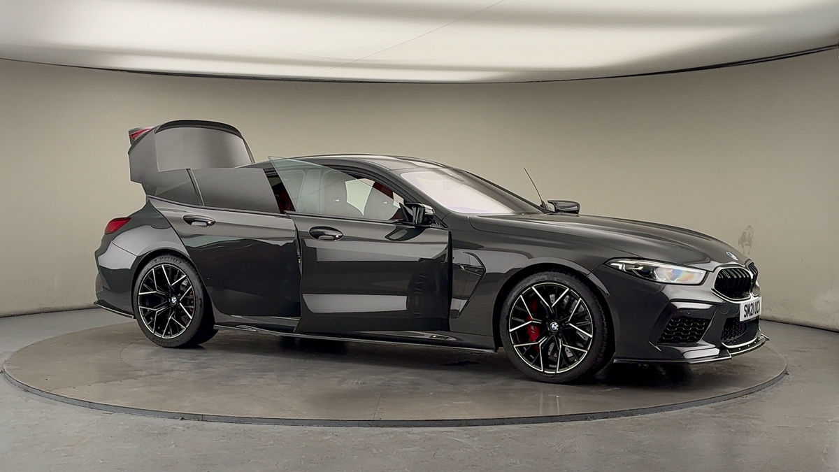 More views of BMW M8