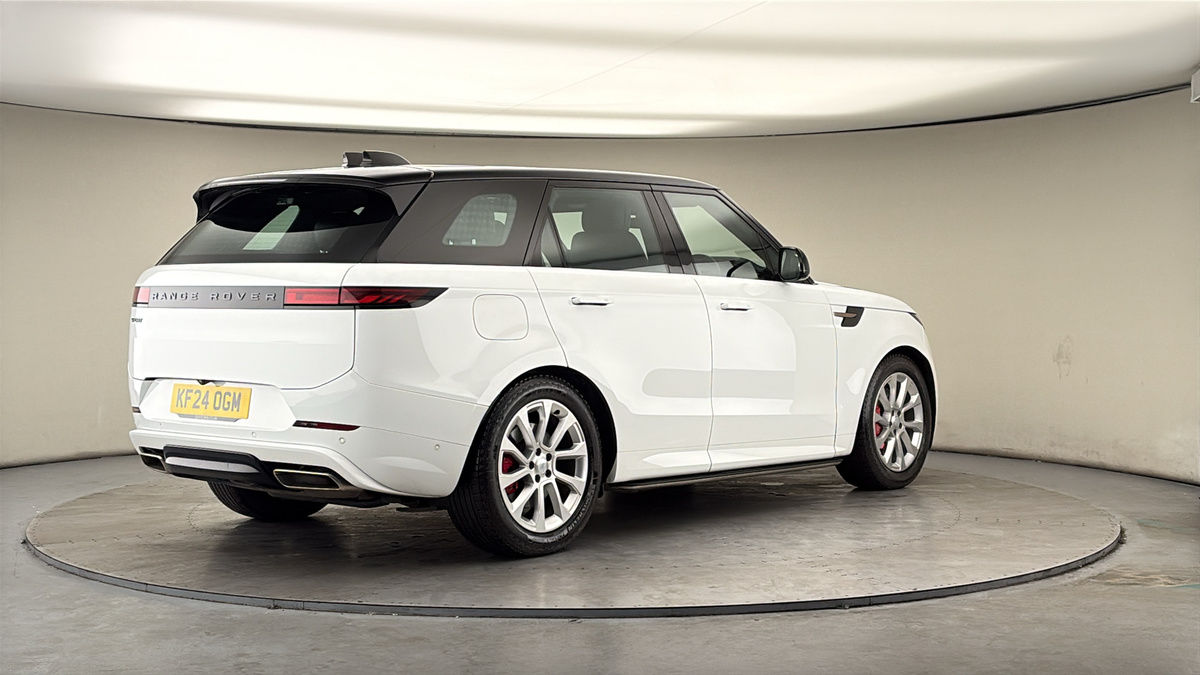 Land Rover Range Rover Sport Image 21