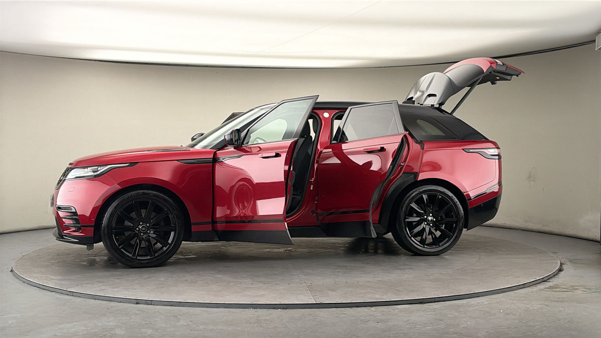 More views of Land Rover Range Rover Velar