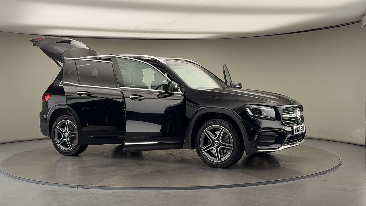 More views of Mercedes-Benz GLB