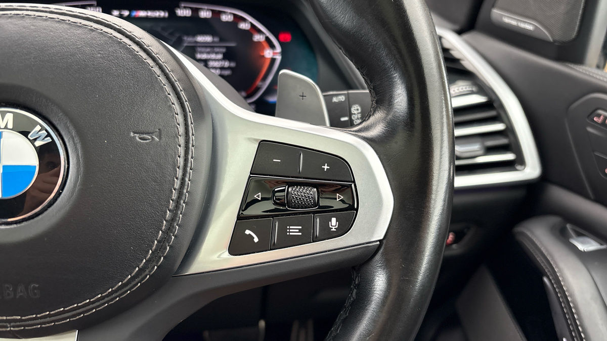 BMW X7 Image 14