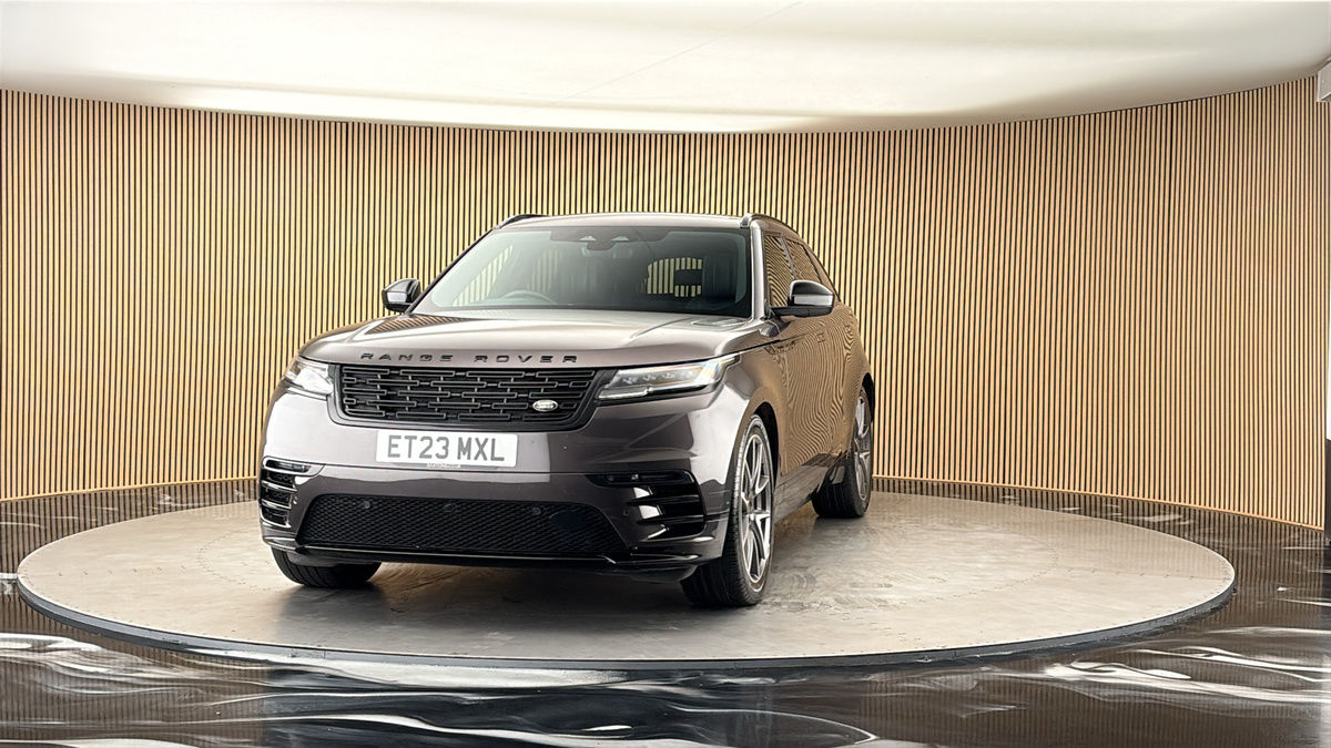 More views of Land Rover Range Rover Velar