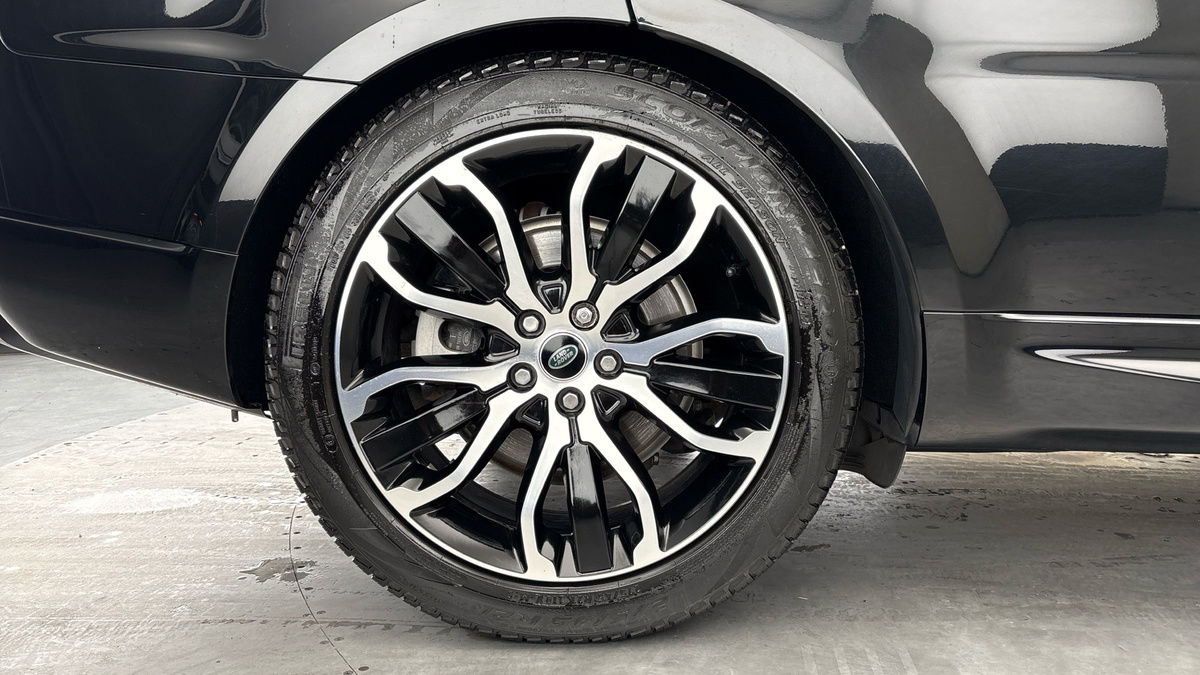 Land Rover Range Rover Sport Image 10