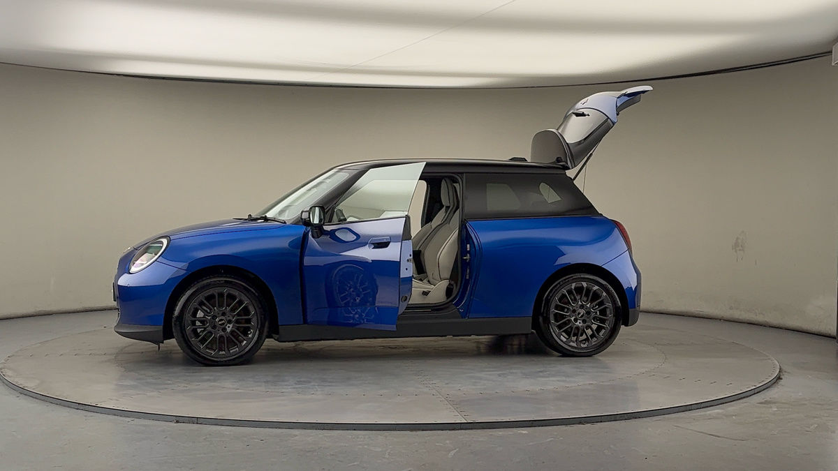 More views of MINI Electric Cooper