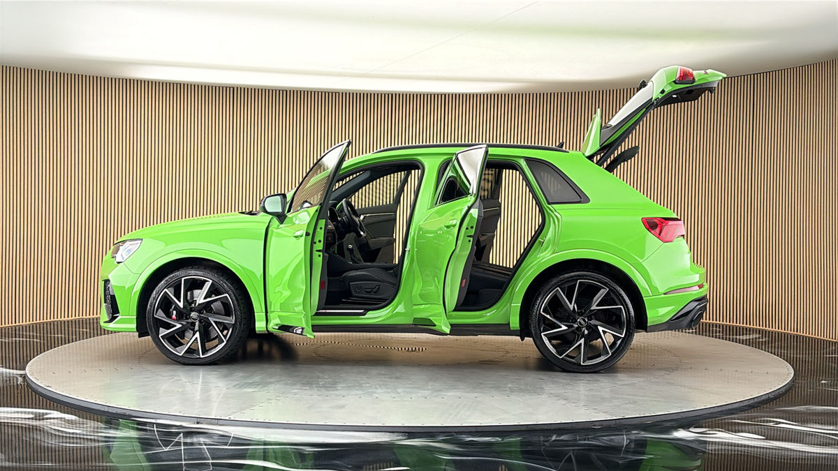 More views of Audi RS Q3