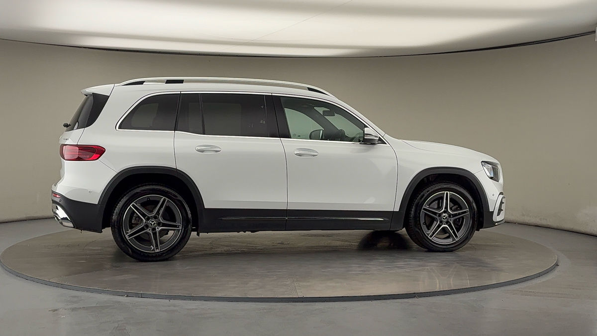More views of Mercedes-Benz GLB