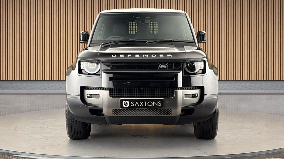 Land Rover Defender 90 Image 3
