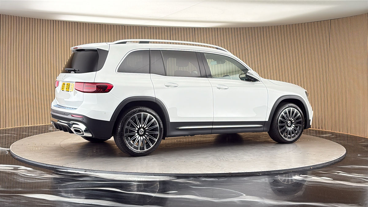 More views of Mercedes-Benz GLB