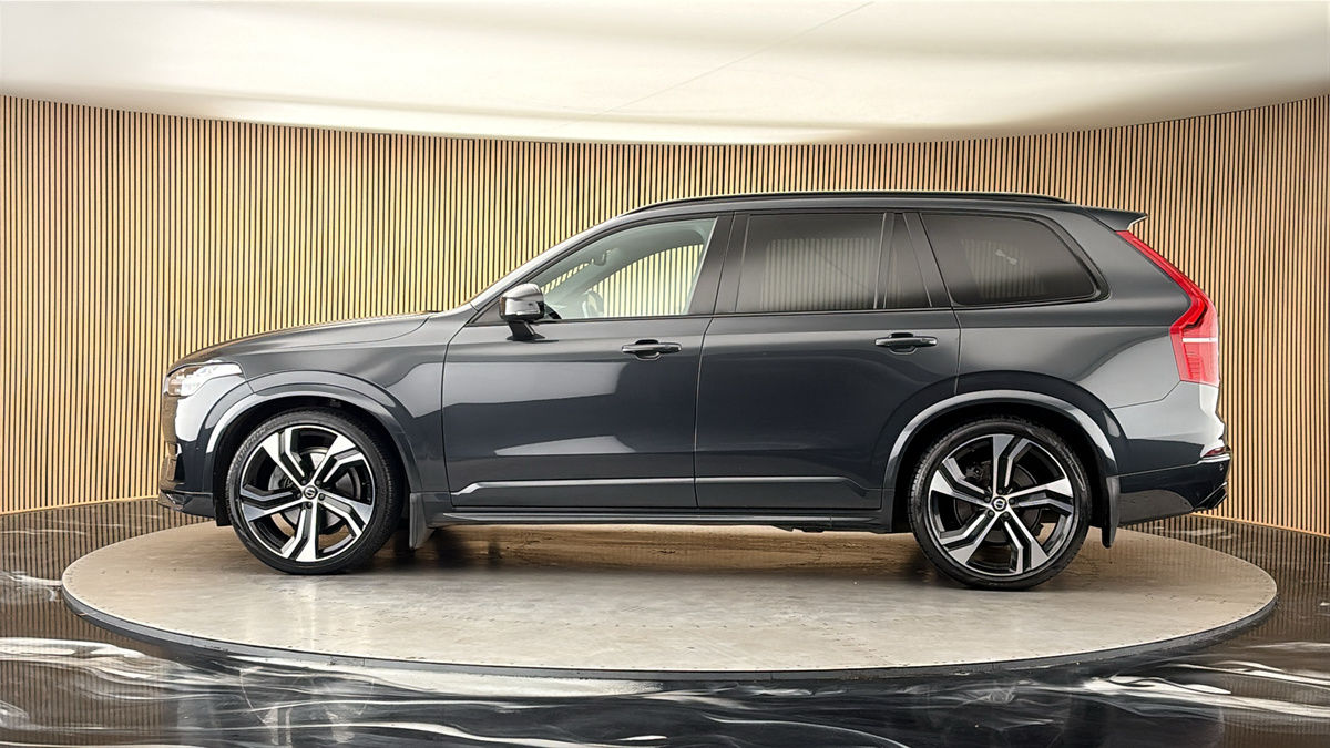 More views of Volvo XC90