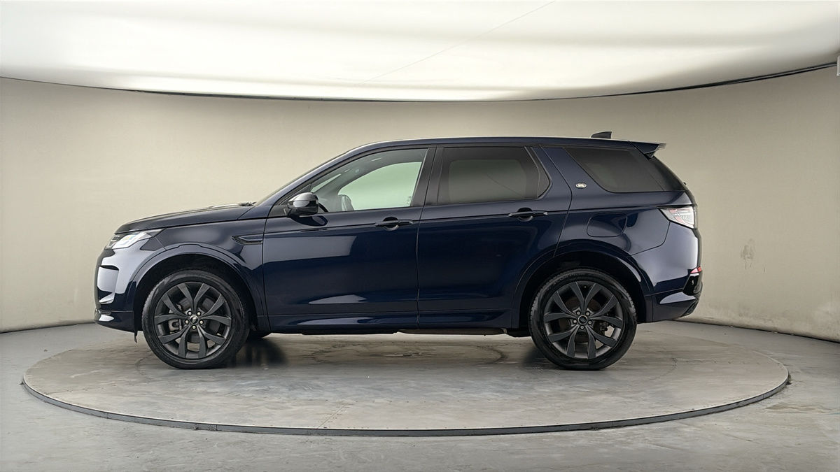 Land Rover Discovery Sport Image 15