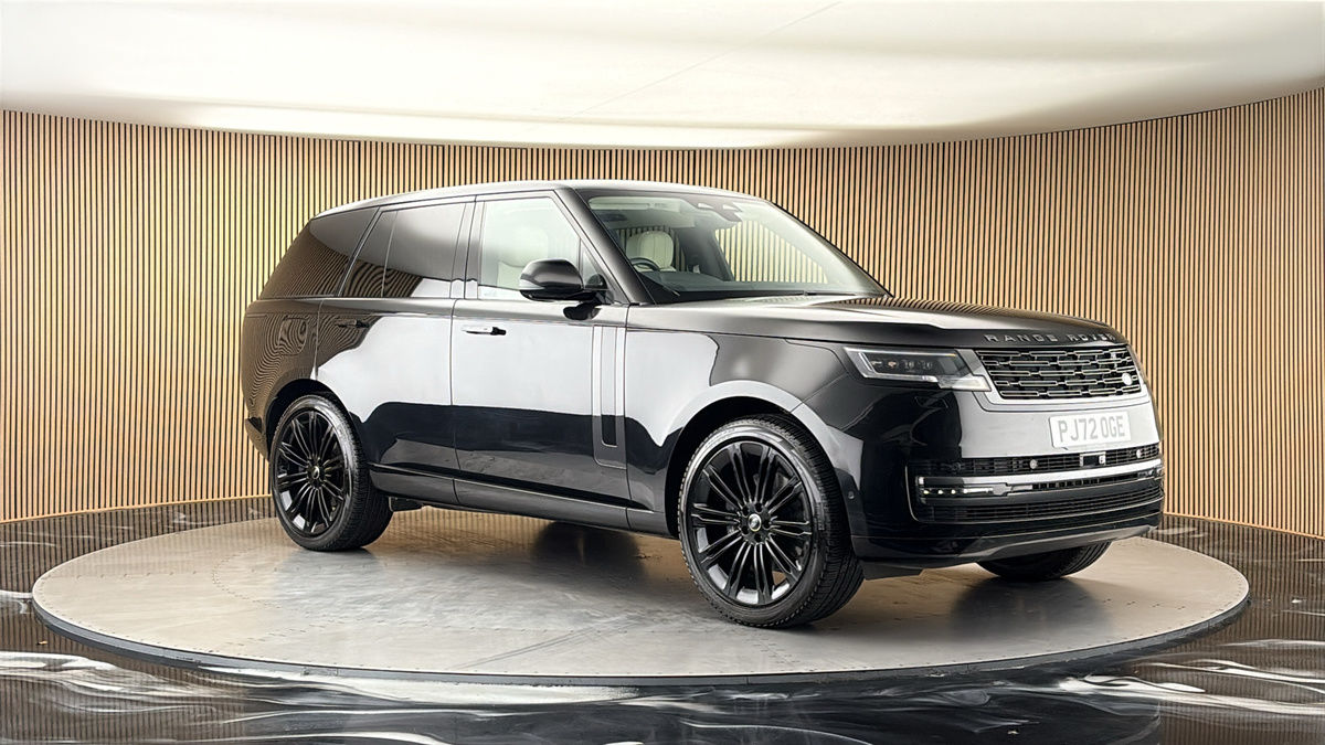 More views of Land Rover Range Rover