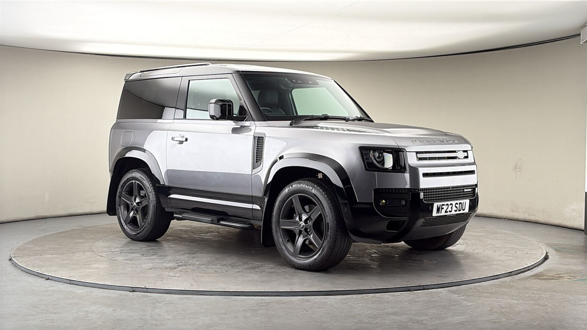 More views of Land Rover Defender 90