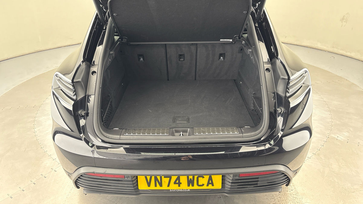 Porsche Macan Image 11