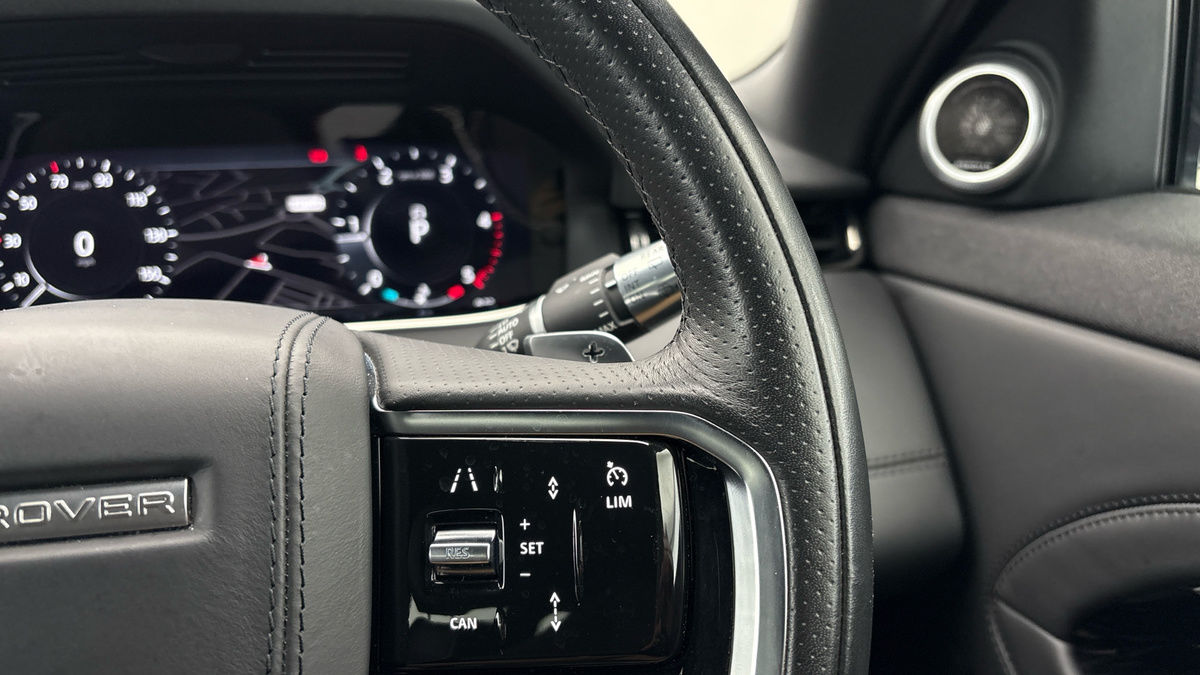 Land Rover Range Rover Evoque Image 28