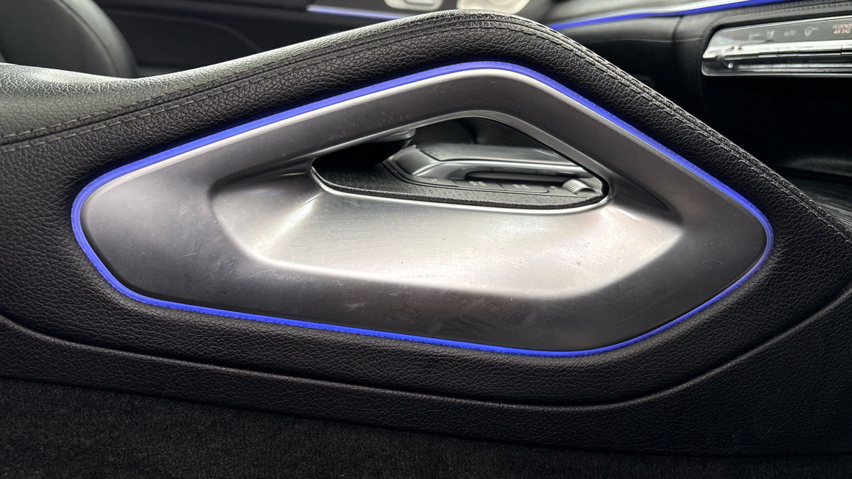 Mercedes-Benz GLE Image 27