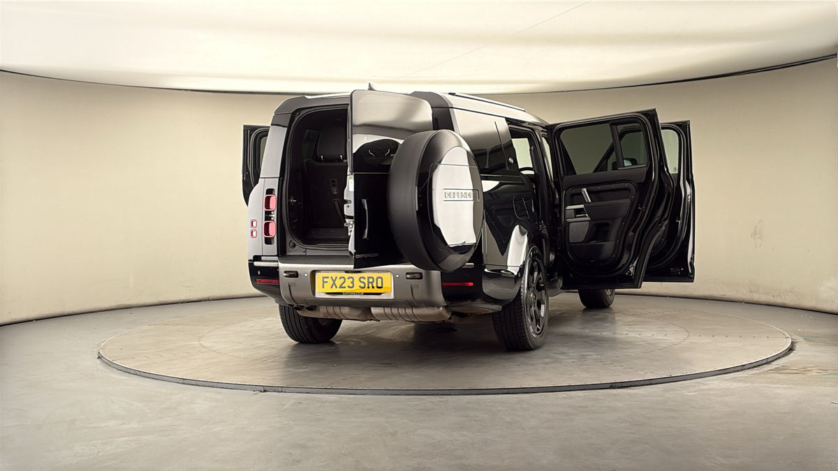 More views of Land Rover Defender 130