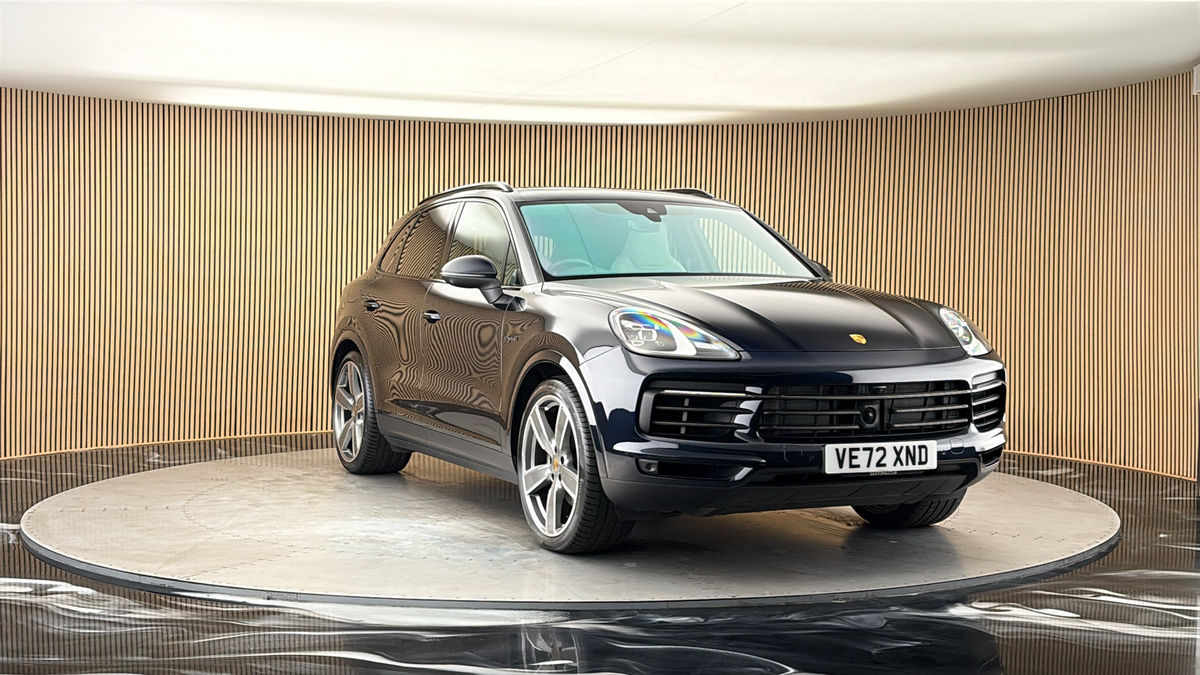More views of Porsche Cayenne