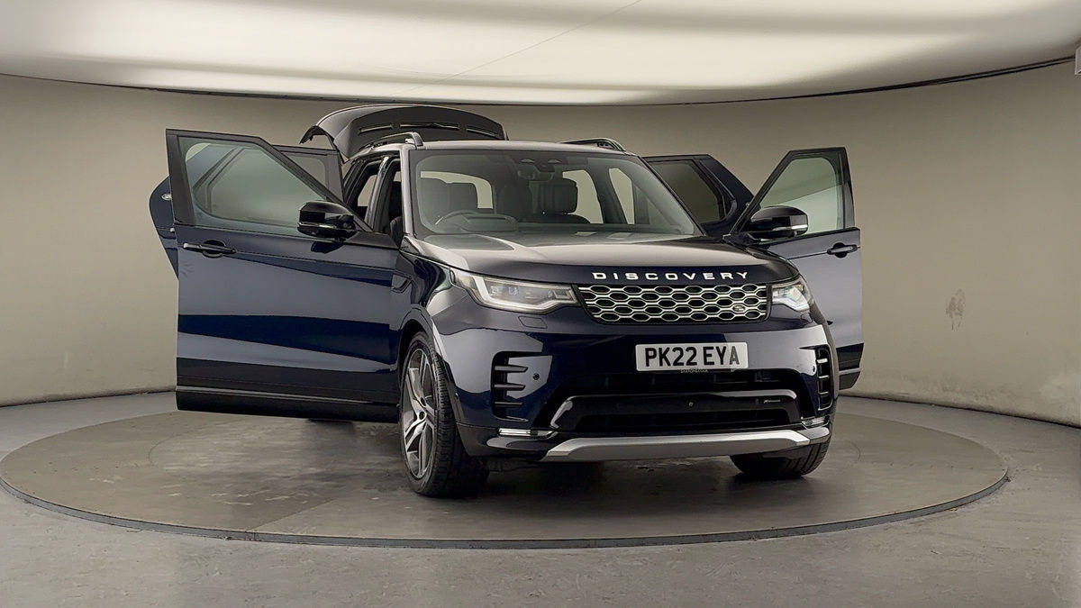 More views of Land Rover Discovery