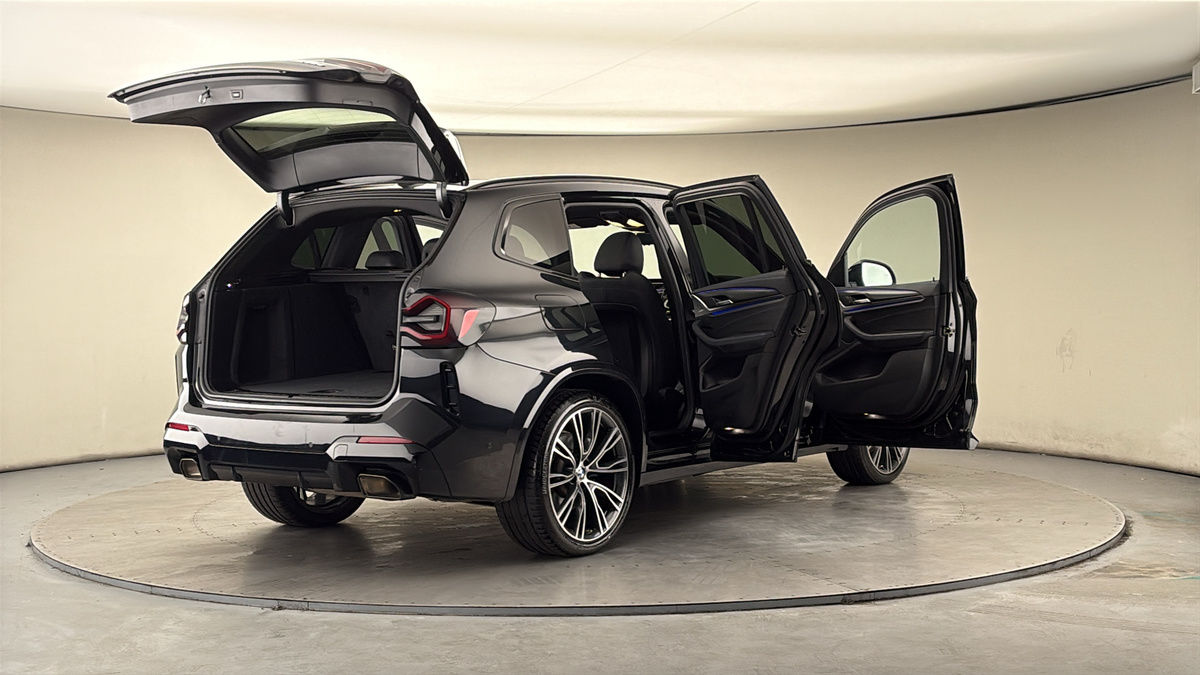 More views of BMW X3