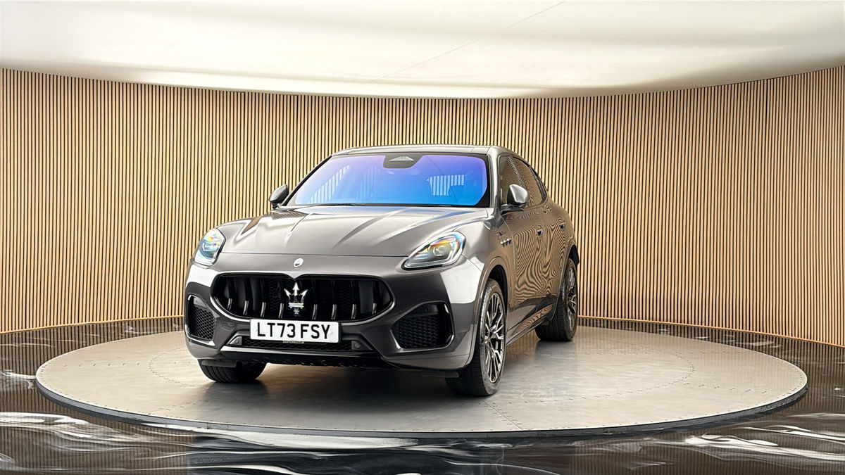 More views of Maserati Grecale