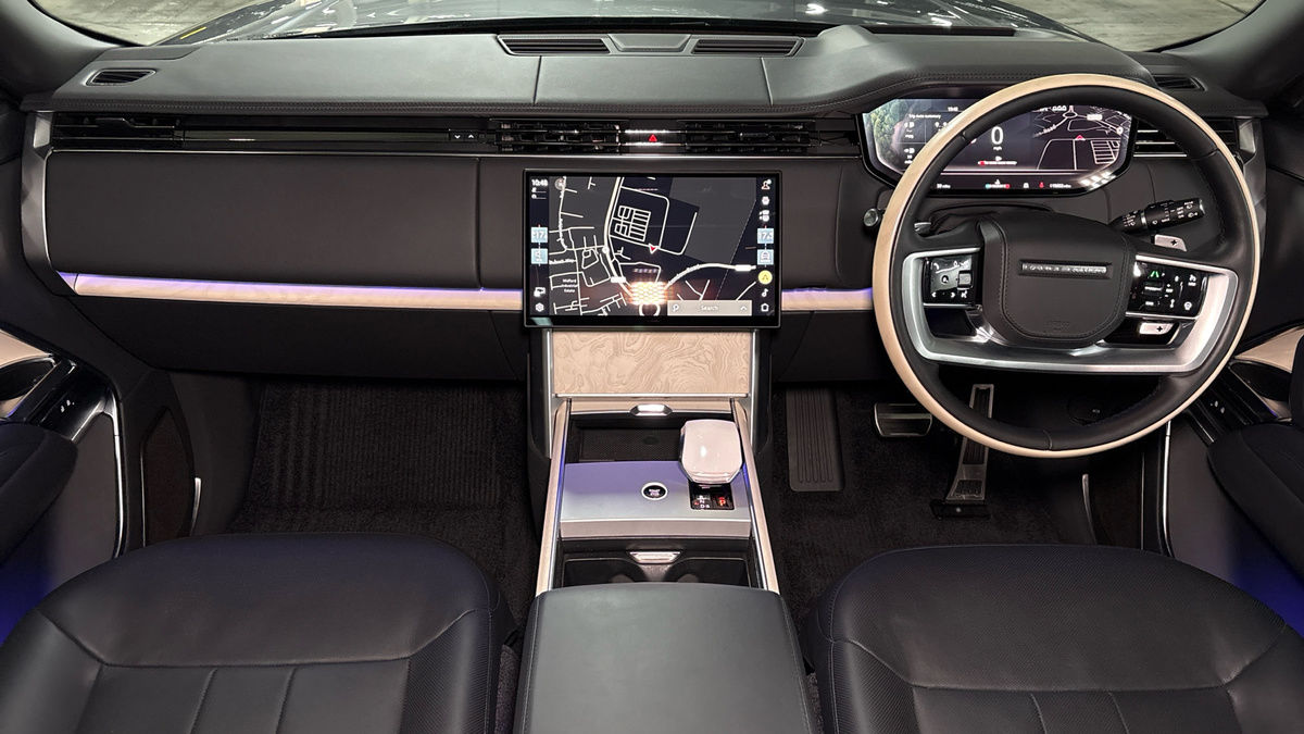 Land Rover Range Rover Image 12