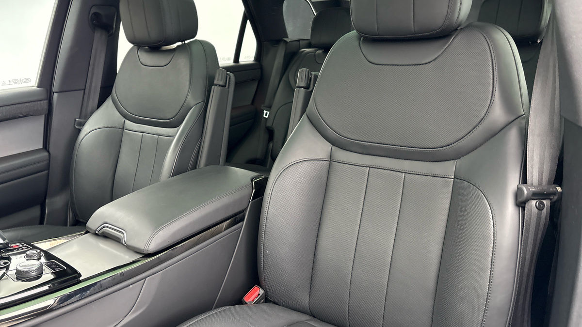 Land Rover Range Rover Sport Image 7
