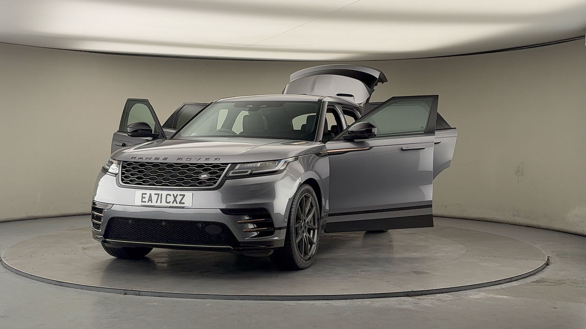 More views of Land Rover Range Rover Velar