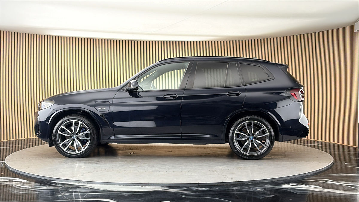 More views of BMW X3