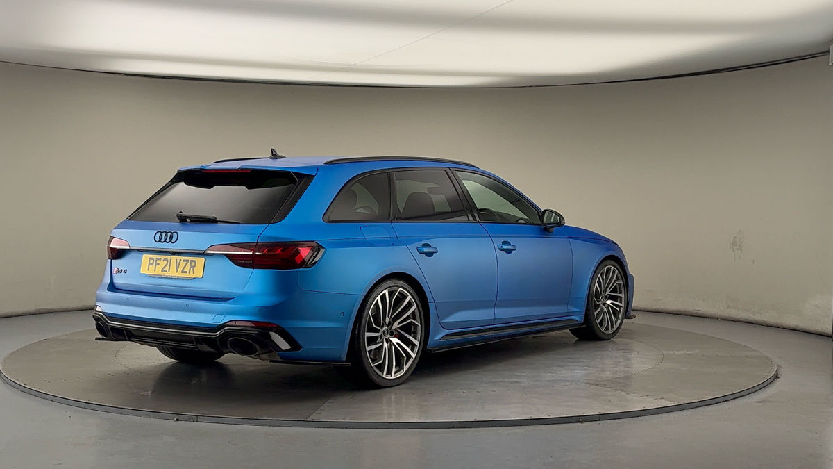 More views of Audi RS4 Avant