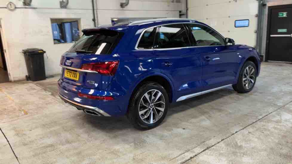 More views of Audi Q5