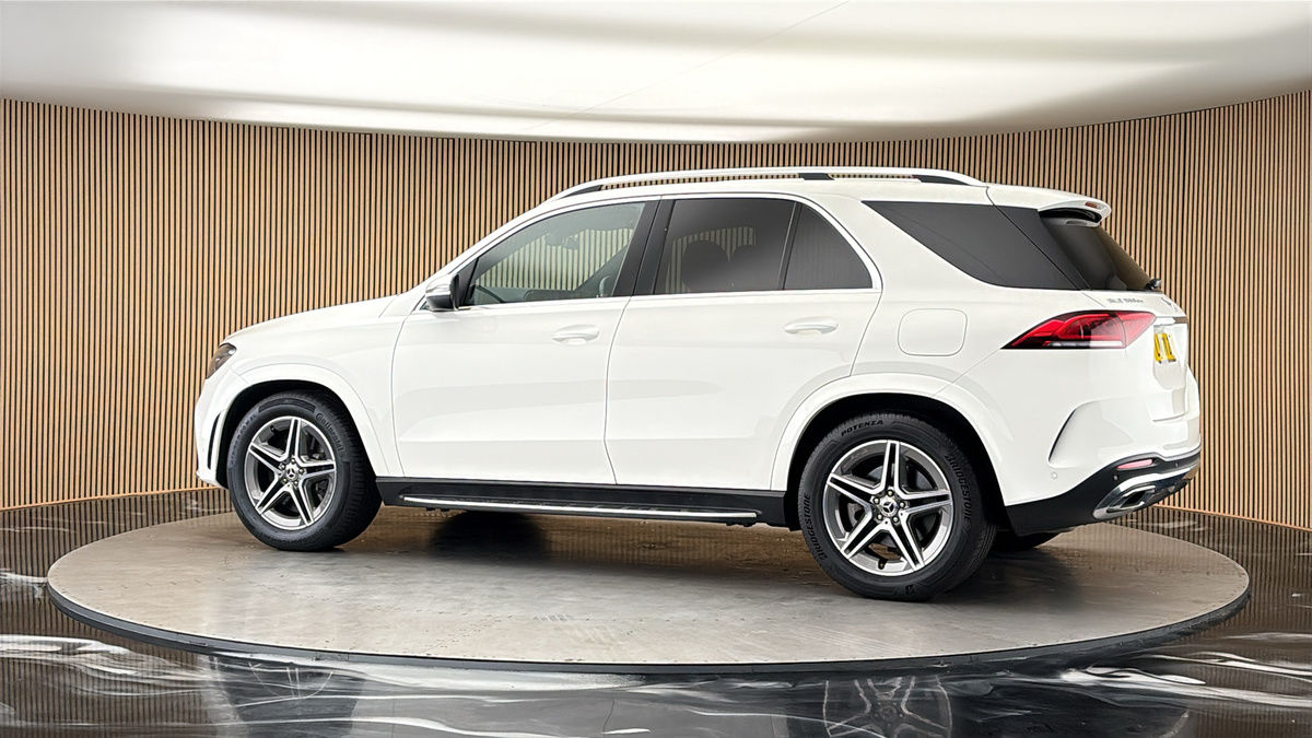 More views of Mercedes-Benz GLE