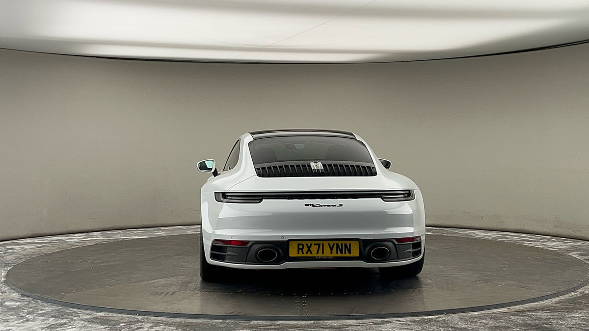 More views of Porsche 911