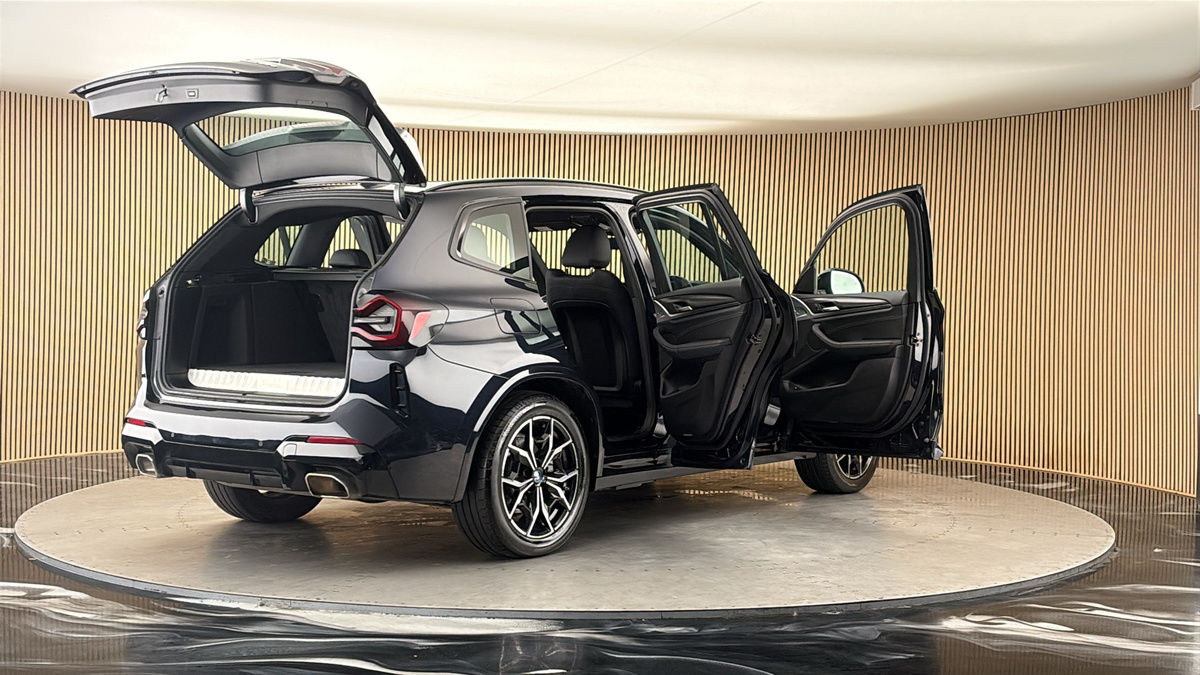 More views of BMW X3