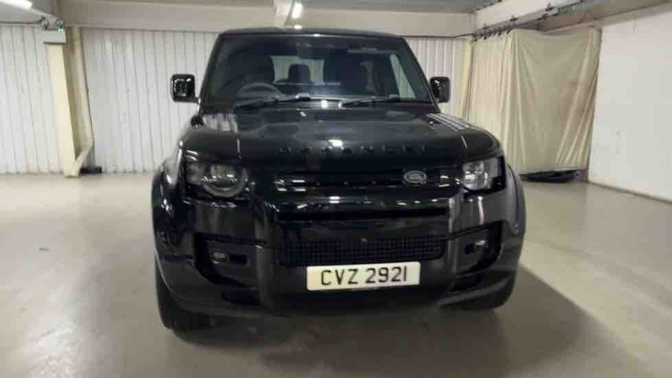 More views of Land Rover Defender 90