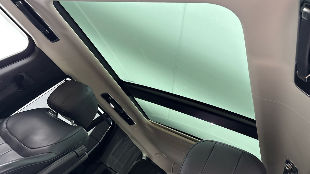 Land Rover Range Rover Image 6