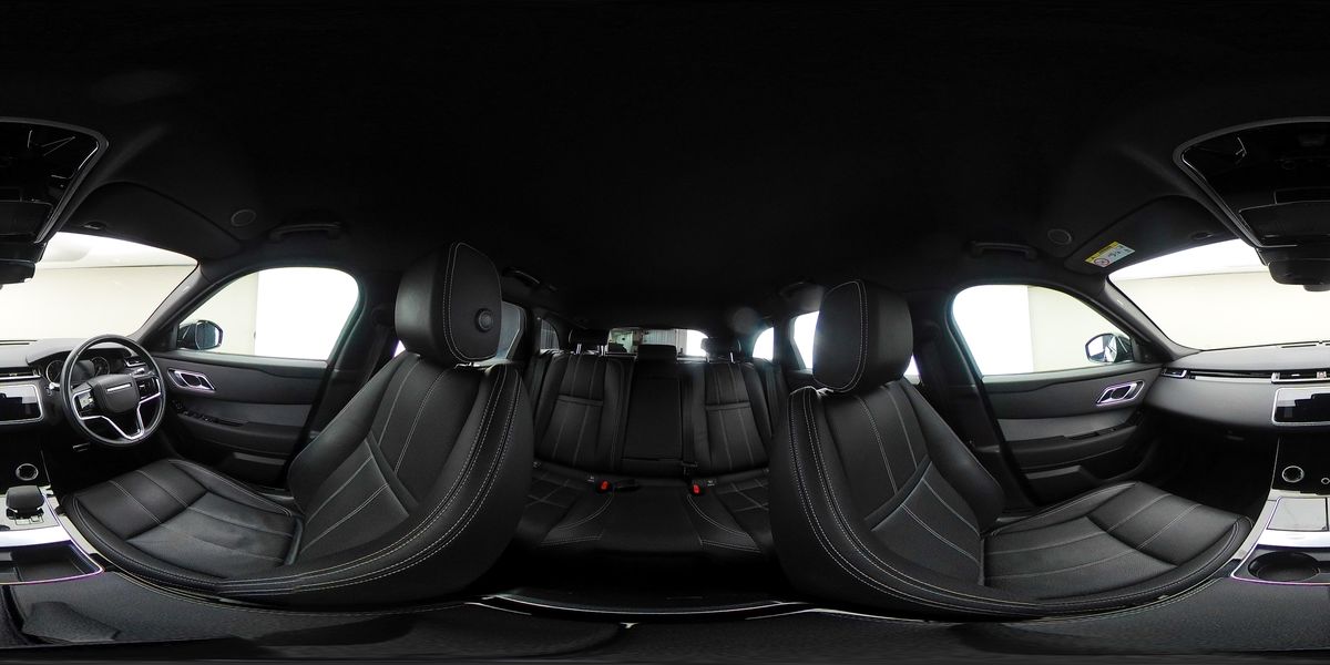 More views of Land Rover Range Rover Velar