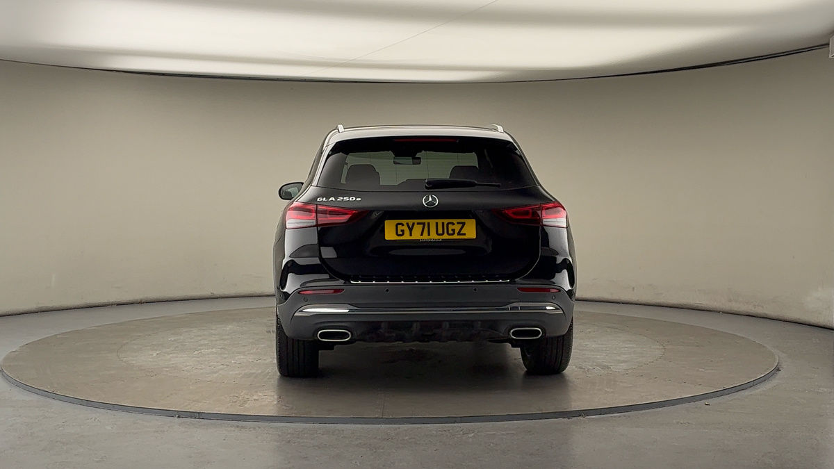 More views of Mercedes-Benz GLA