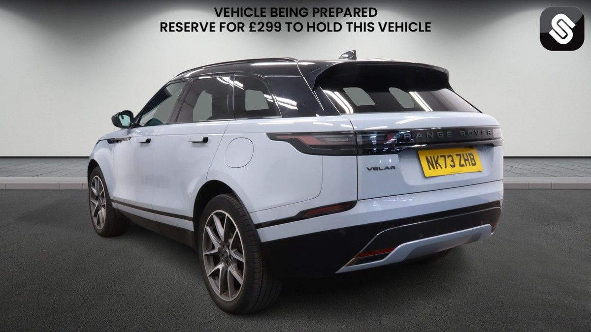 Land Rover Range Rover Velar Image 3
