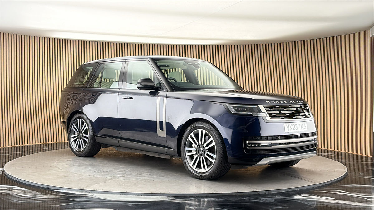 More views of Land Rover Range Rover