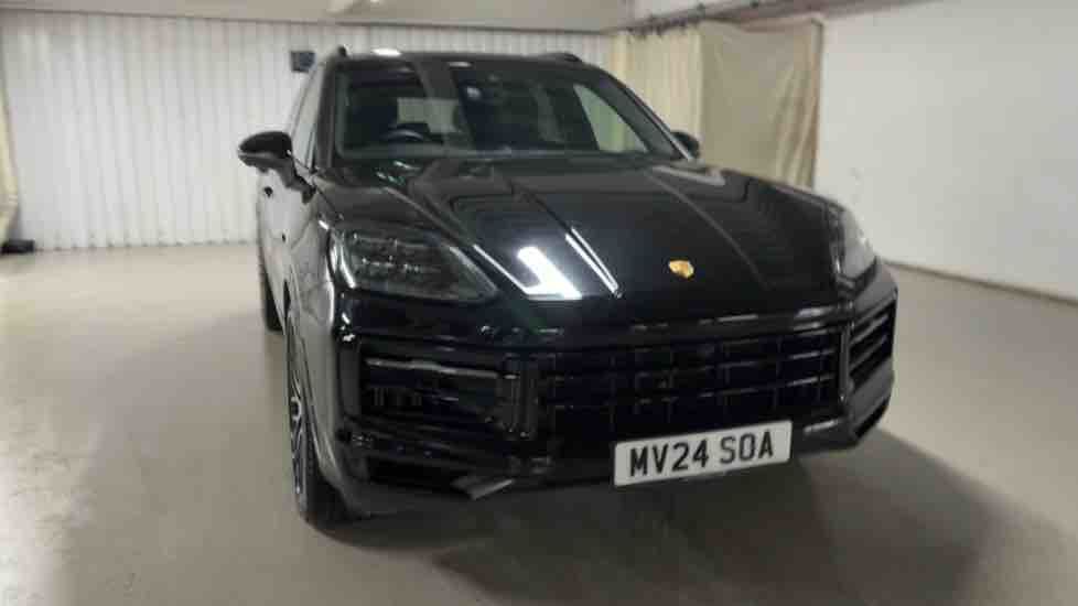 More views of Porsche Cayenne