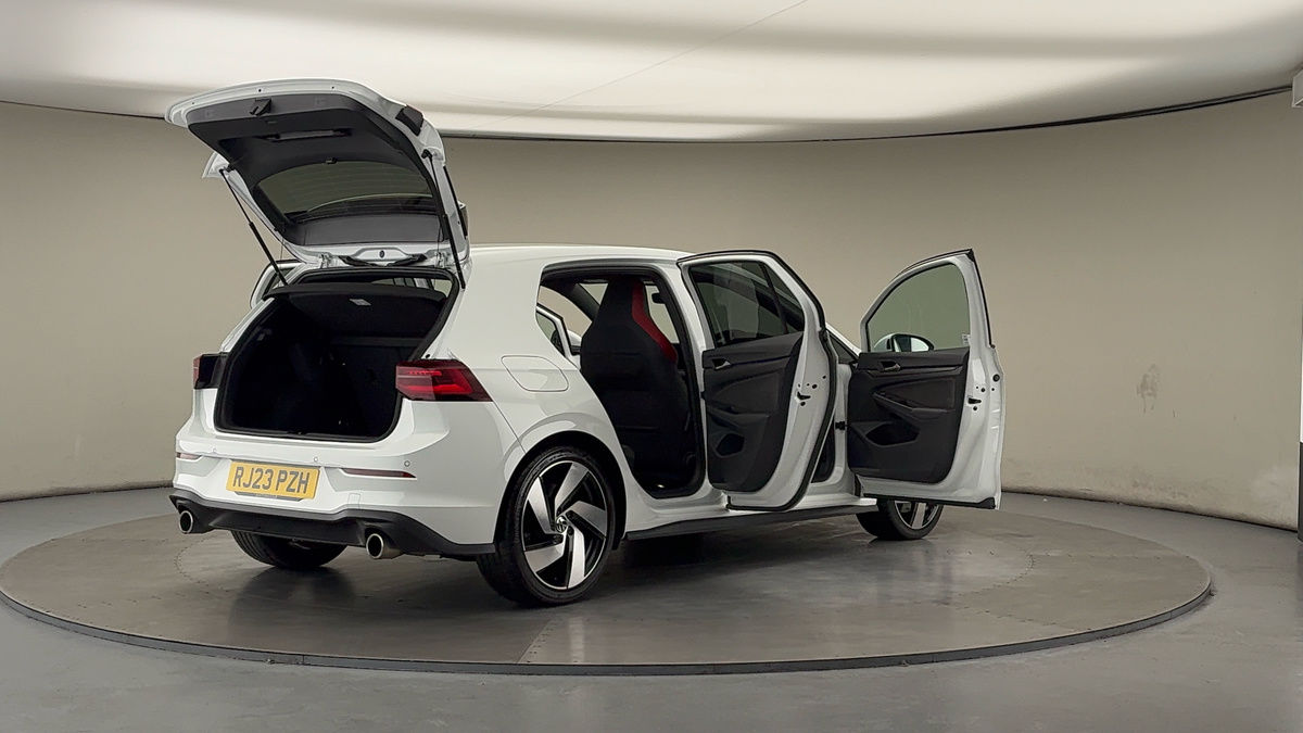 More views of Volkswagen Golf